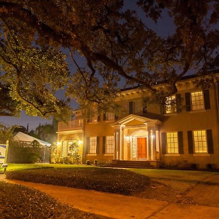 Hi - Houston The Morty Rich Hostel Exterior photo